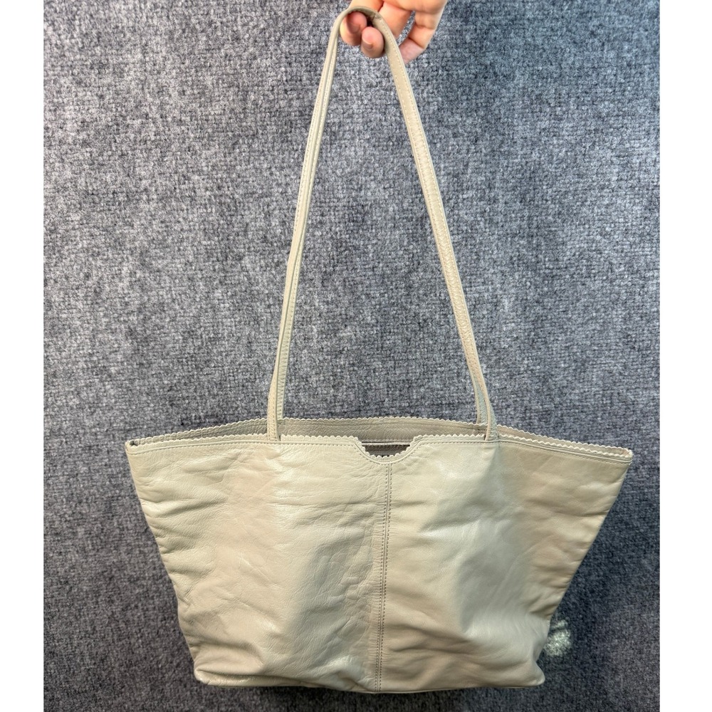Latico Large Leather Tote Bag Grey Beige Scalloped Floral Lined Zip Top
